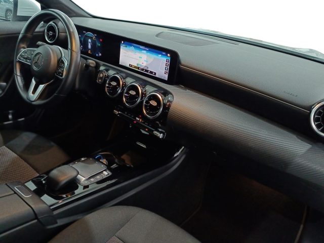 MERCEDES-BENZ CLA 180 usata, con ESP