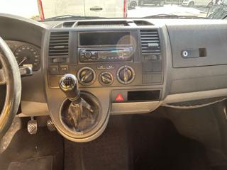 VOLKSWAGEN Transporter usata 27