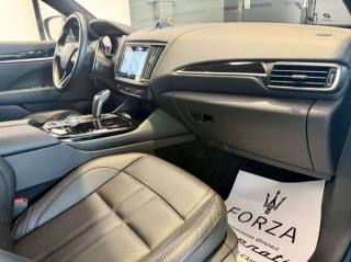 MASERATI Levante usata, con Park Distance Control