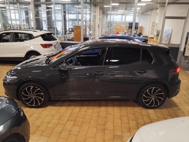 VOLKSWAGEN Golf usata, con Airbag Passeggero