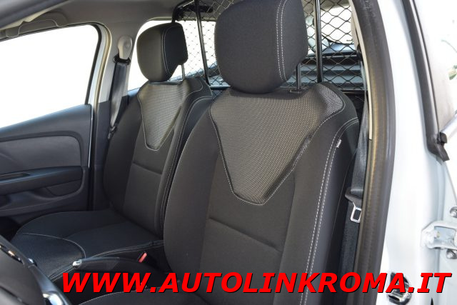 RENAULT Clio usata, con Controllo trazione