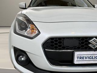 SUZUKI Swift usata, con Autoradio digitale