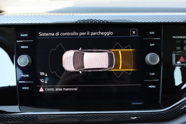 VOLKSWAGEN Taigo usata 160