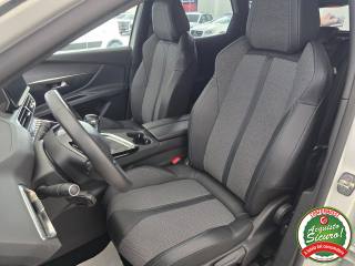PEUGEOT 3008 usata, con Touch screen