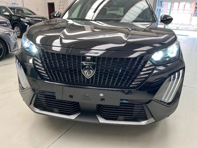 PEUGEOT 2008 usata, con Autoradio