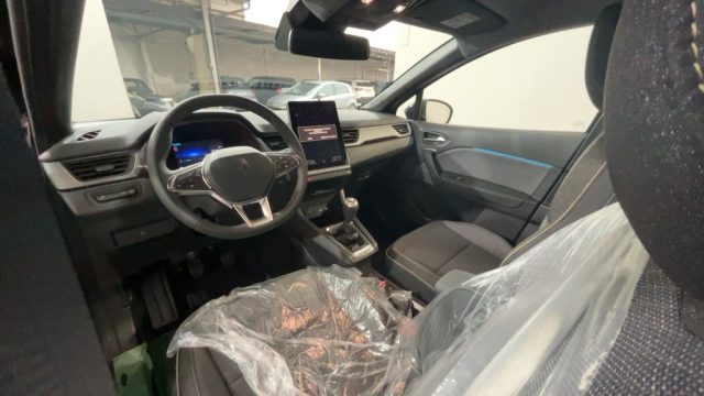 RENAULT Captur usata, con Autoradio