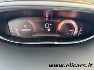 PEUGEOT 5008 usata, con Bluetooth