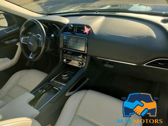 JAGUAR F-Pace usata, con Cronologia tagliandi