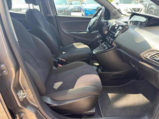LANCIA Ypsilon usata 12