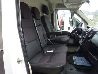 PEUGEOT Boxer usata, con Park Distance Control