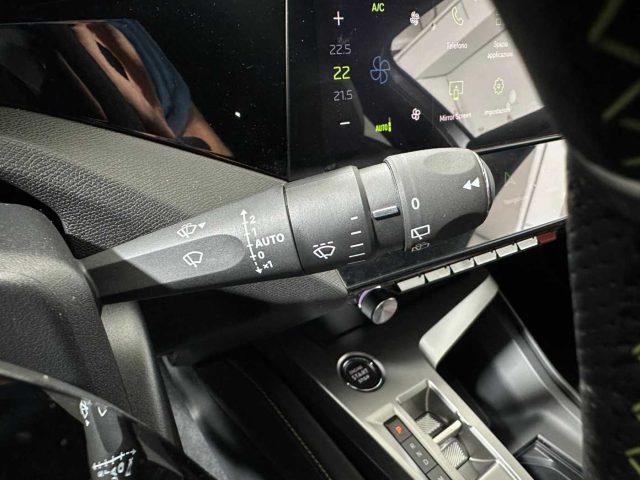 PEUGEOT 308 usata, con Head-up display