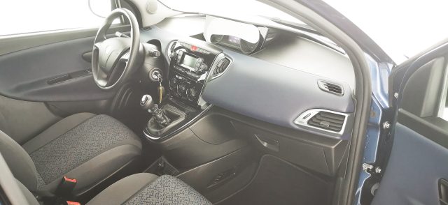 LANCIA Ypsilon usata 34