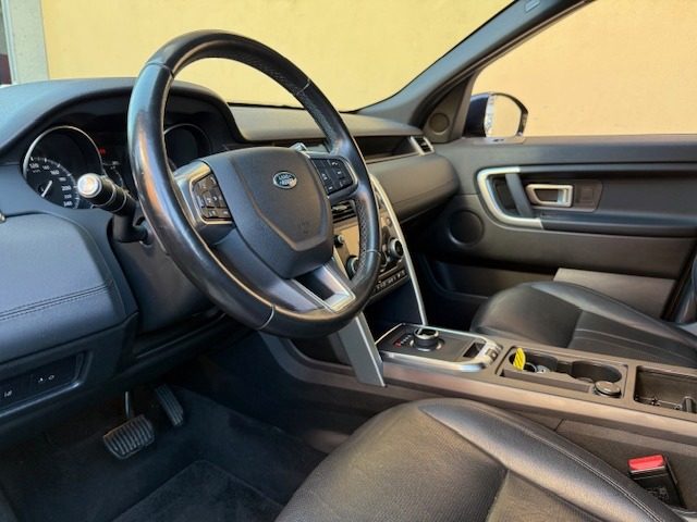 LAND ROVER Discovery Sport usata, con Boardcomputer