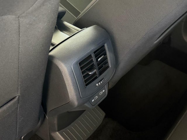 VOLKSWAGEN T-Roc usata, con Specchietti laterali elettrici