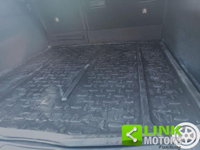 TOYOTA Corolla usata, con Cruise Control