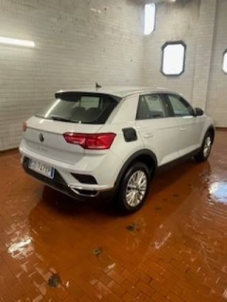 VOLKSWAGEN T-Roc usata, con Autoradio