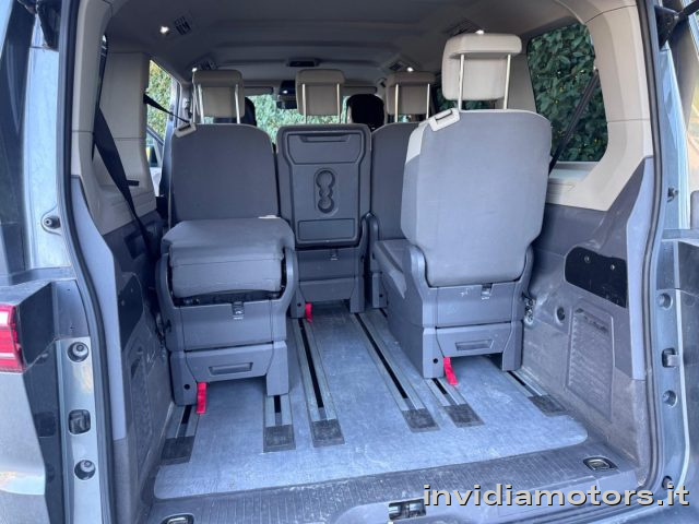 VOLKSWAGEN Multivan usata, con Autoradio