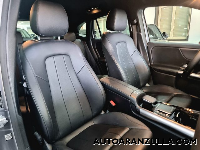 MERCEDES-BENZ GLA 200 usata, con Volante in pelle