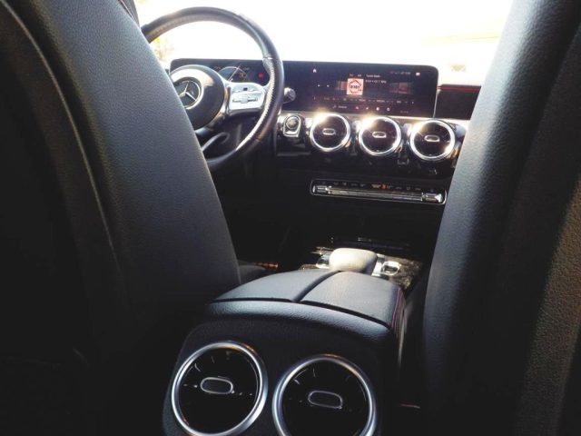 MERCEDES-BENZ A 180 usata, con Bluetooth