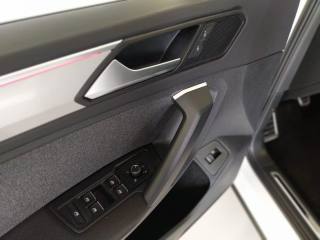 VOLKSWAGEN Tiguan usata, con Autoradio