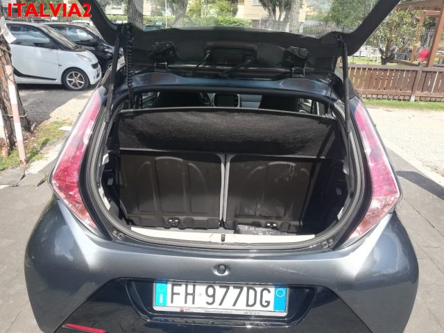 TOYOTA Aygo usata, con Touch screen