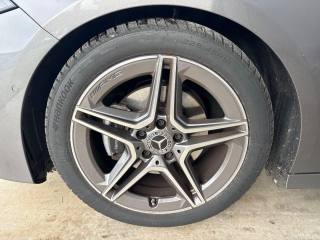 MERCEDES-BENZ A 180 usata, con Autoradio digitale