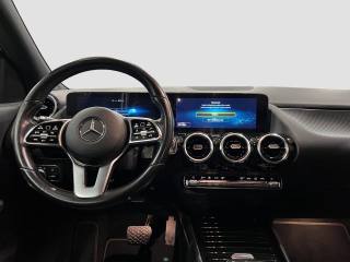 MERCEDES-BENZ CLA usata 8