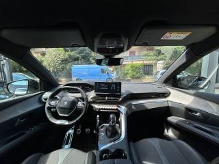 PEUGEOT 5008 usata, con Boardcomputer