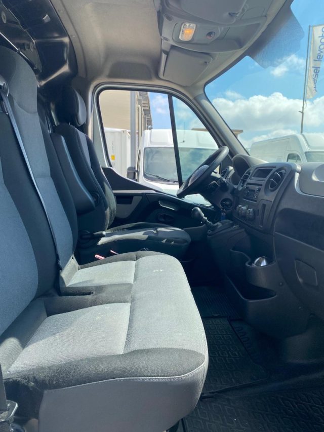 RENAULT Master usata, con Cronologia tagliandi