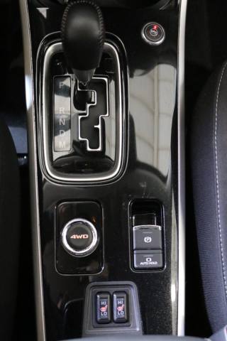MITSUBISHI Outlander usata, con Airbag testa