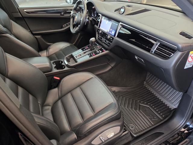 PORSCHE Macan usata, con Boardcomputer