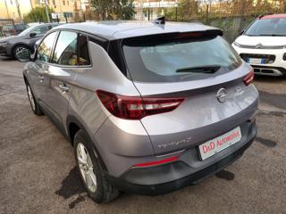 OPEL Grandland X usata, con Autoradio