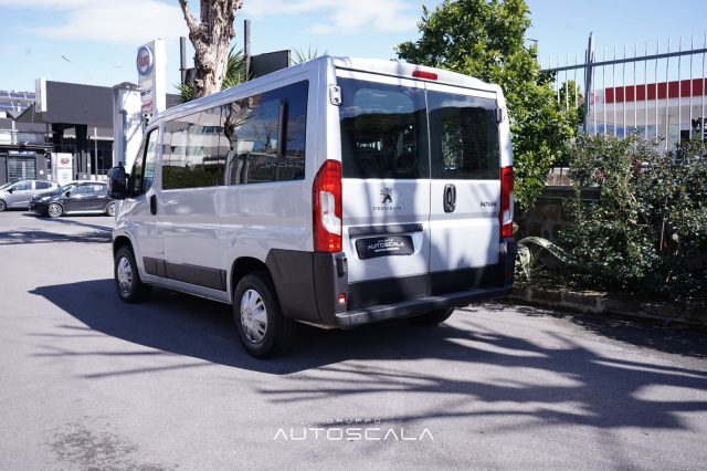 PEUGEOT Boxer usata, con Alzacristalli elettrici