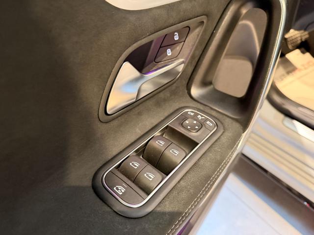 MERCEDES-BENZ A 200 usata, con Lettore CD