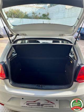 VOLKSWAGEN Polo usata, con USB