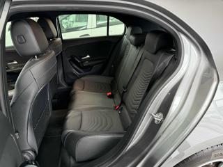 MERCEDES-BENZ A 180 usata, con Fari LED