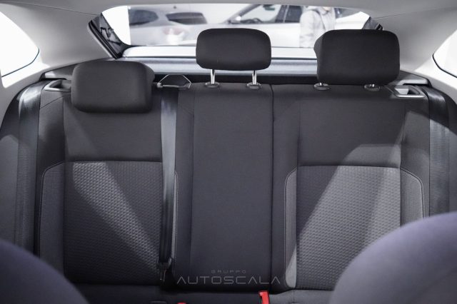 VOLKSWAGEN Taigo usata, con Sensore di luce