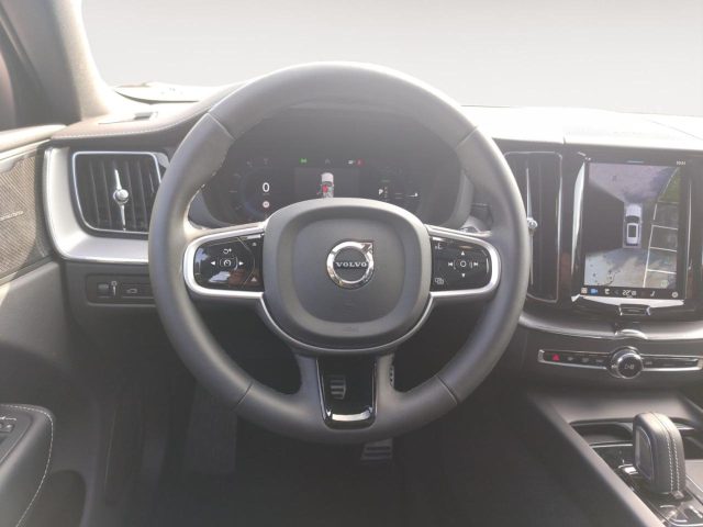 VOLVO XC60 usata, con Park Distance Control