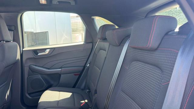 FORD Kuga usata, con Sistema di navigazione