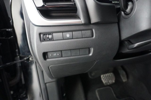 NISSAN X-Trail usata, con Touch screen