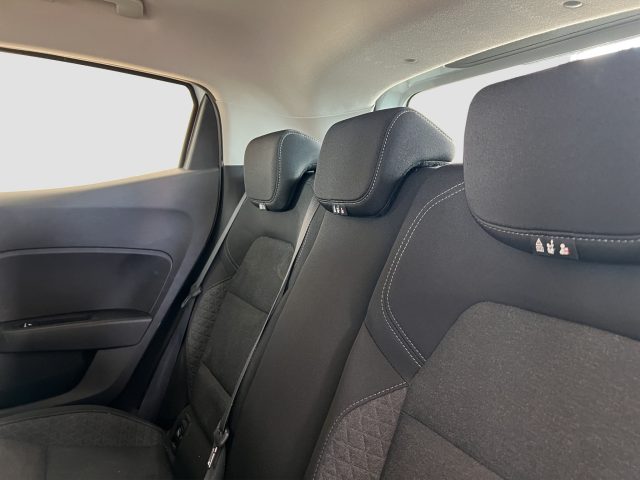 RENAULT Clio usata 9