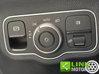 MERCEDES-BENZ GLA 200 usata, con Lettore CD