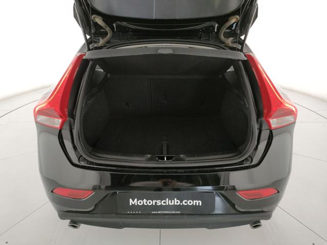 VOLVO V40 usata, con Volante multifunzione