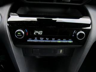 TOYOTA Yaris Cross usata, con Isofix