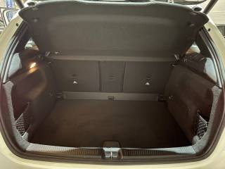 MERCEDES-BENZ B 180 usata, con Park Distance Control