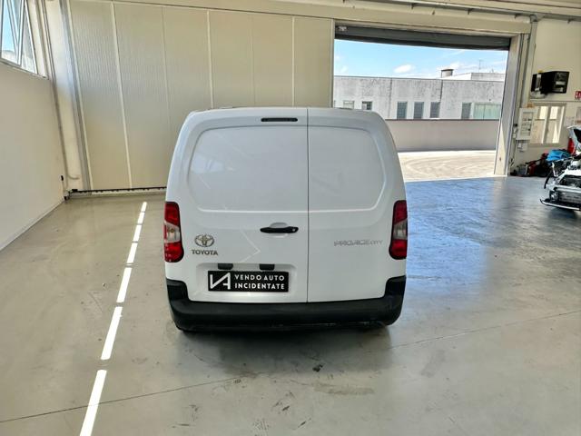 TOYOTA Proace City usata, con Cerchi in lega