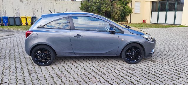 OPEL Corsa usata, con Autoradio
