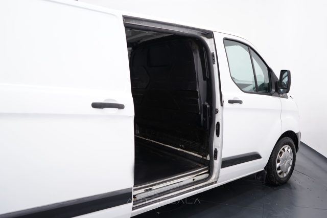 FORD Transit Custom usata 26