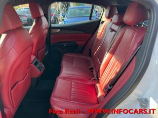 MASERATI Grecale usata, con Autoradio