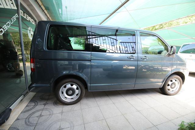 VOLKSWAGEN Caravelle usata, con Chiusura centralizzata